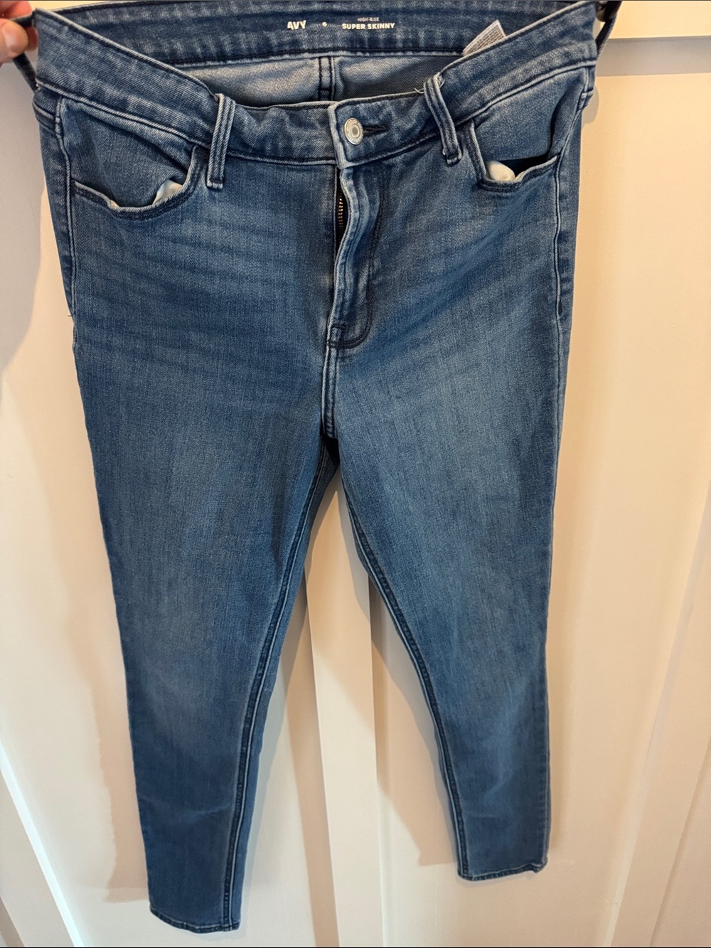 Old Navy Super Skinny Jeans in Medium Blue Wash
